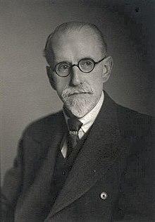 Sir Stanley Unwin.jpg