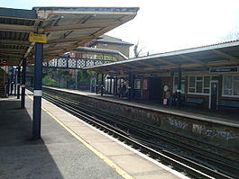West Wickham Railway Station - geograph.org.uk - 1234513.jpg