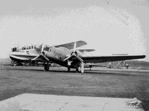 Martin Model 146.gif