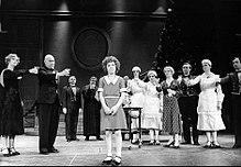 Scene from Annie 1977 2.JPG