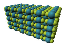 Xenon-difluoride-xtal-3D-vdW.png