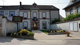 The town hall in Ludes