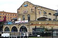 Lock 17 Market Bar, Camden Town, NW1 (6800612358).jpg