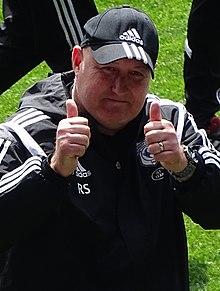 Russell Slade 7 May 2016.jpg