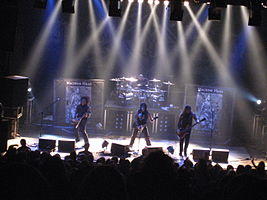 Machine Head performing in Zürich, Switzerland in 2007. From left to right: Phil Demmel, Dave McClain, Robb Flynn, and Adam Duce.