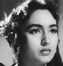 Nutan in Anari.jpg