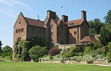 Chartwell House, rear.JPG