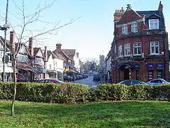 Pinner - High Street - geograph.org.uk - 81890.jpg