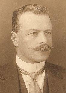 Portrait of W. H. Laird Smith (cropped).jpg