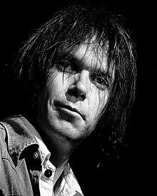 Neil Young 1976 closeup.jpg