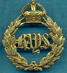 Queen's Bays Cap Badge.jpg