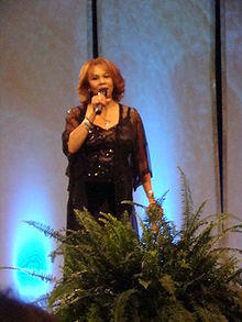 Candi Staton.jpg