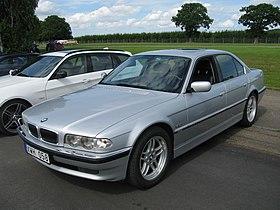 BMW 750i E38 (7719664024).jpg