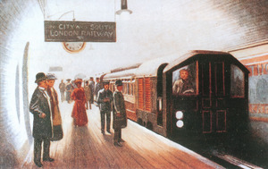 Central London Railway 1903 stock motor car.png