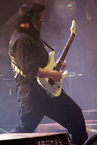 Mick Thomson at Mayhem 2008.jpg