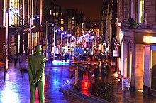 BuchananStreetDewarstatue.jpg