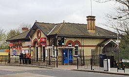 2014 at Alexandra Palace station - main building.jpg