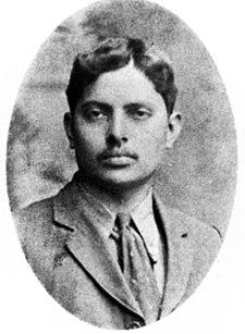Harilal Mohandas Gandhi in 1910.jpg