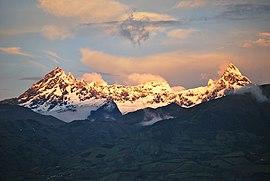 Volc&aacute;n El Altar - Riobamba Ecuador.jpg