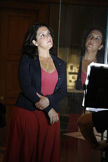Bettany Hughes.BH.jpg