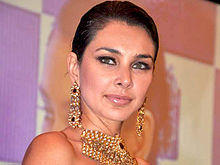 Lisa ray oh my gold.jpg