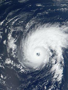 Hurricane Erin 09 sept 2001 1527Z.jpg