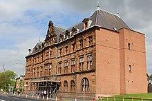 Former Duke Street Hospital, Glasgow (geograph 3963471).jpg