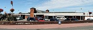 Colwyn Bay Station (geograph 4087378) (cropped).jpg
