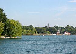 Jamaica-pond-3.jpg
