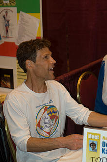 Dean Karnazes at Napa Valley Marathon 2008.jpg