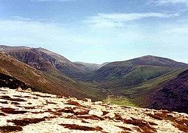 Beinn a'Chaorainn from Derry Cairngorm.jpg